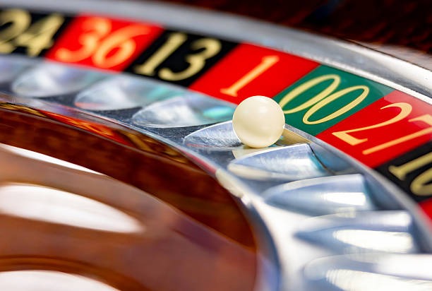 Treasures of Aztec live-dealer table on bravotogel 10 with HD video stream and dealer